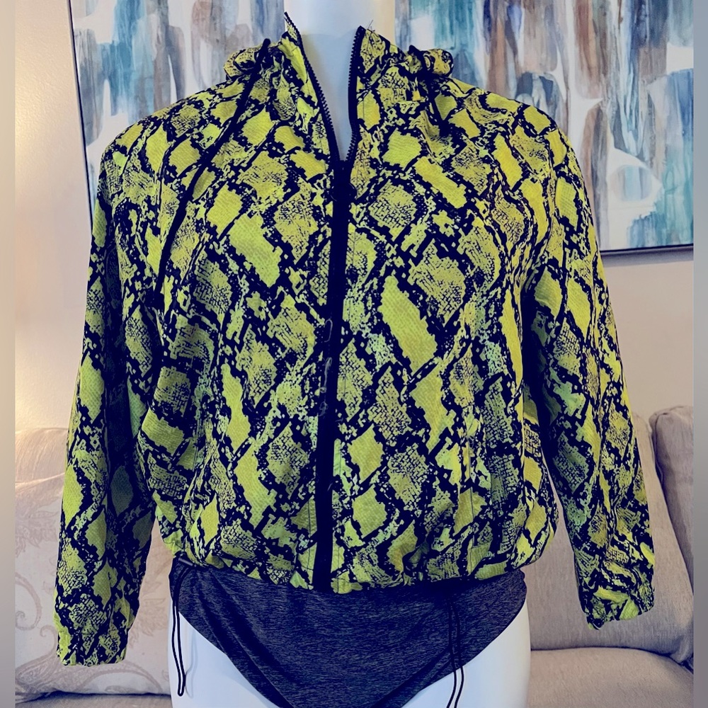 Fashion Nova Women’s Lightweight Jacket